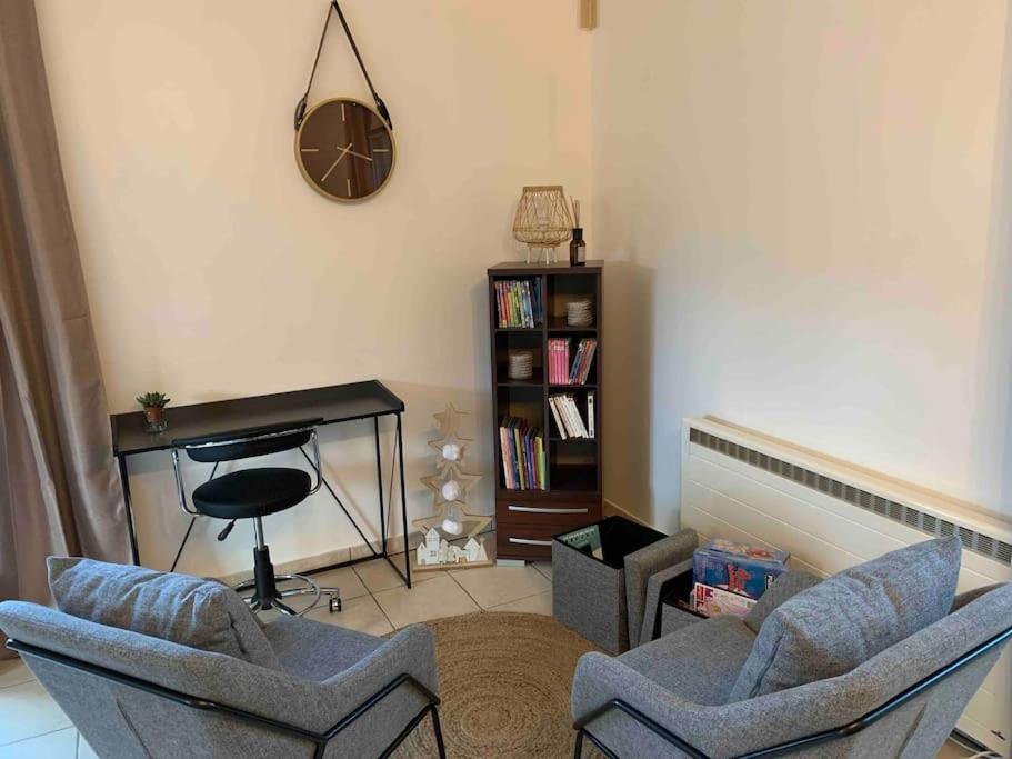 Gite 3 Etoiles Les Gourlines Avec Balneo, Veranda, Piscine Et Garage Avermes Bagian luar foto