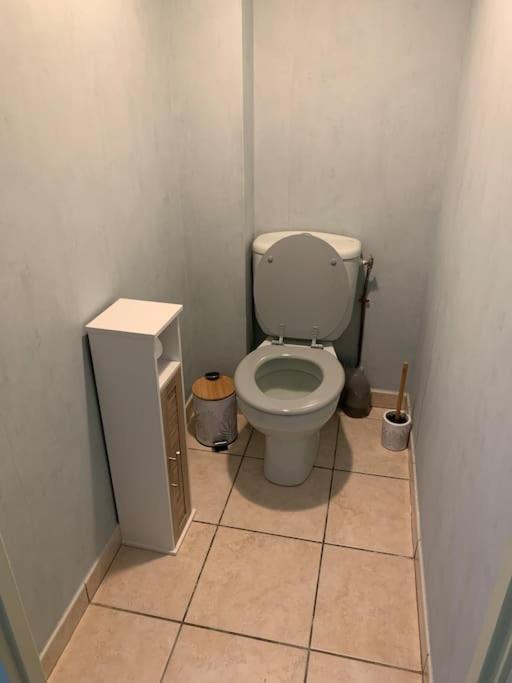 Gite 3 Etoiles Les Gourlines Avec Balneo, Veranda, Piscine Et Garage Avermes Bagian luar foto