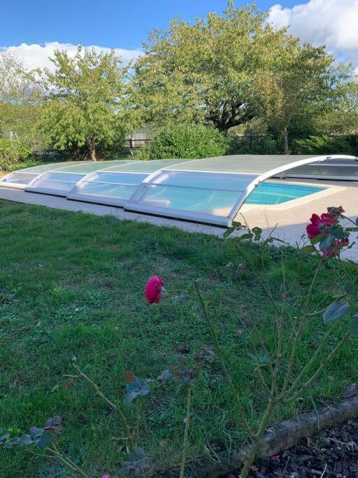Gite 3 Etoiles Les Gourlines Avec Balneo, Veranda, Piscine Et Garage Avermes Bagian luar foto